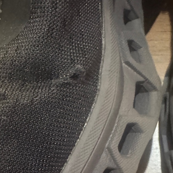 On Running Women Running Shoes - Picture 5 of 10